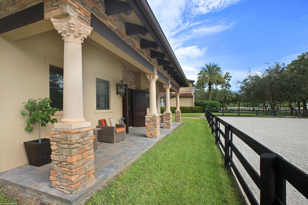 PADDOCK PARK 2 OF WELLING - Residential