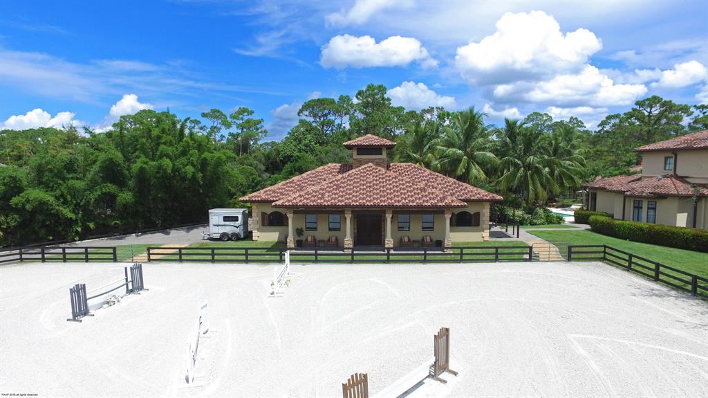 PADDOCK PARK 2 OF WELLING - Residential