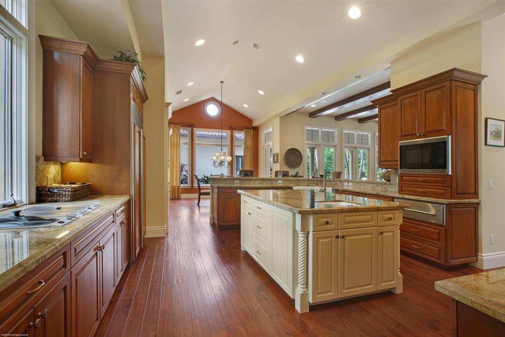 PADDOCK PARK 2 OF WELLING - Residential