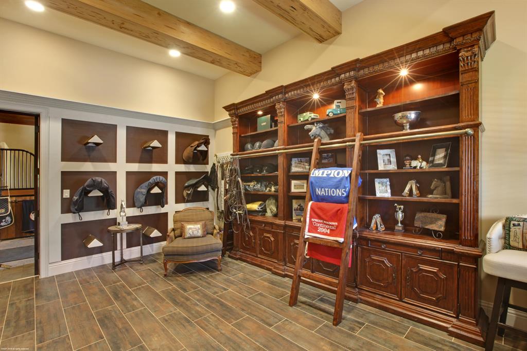 PADDOCK PARK 2 OF WELLING - Residential