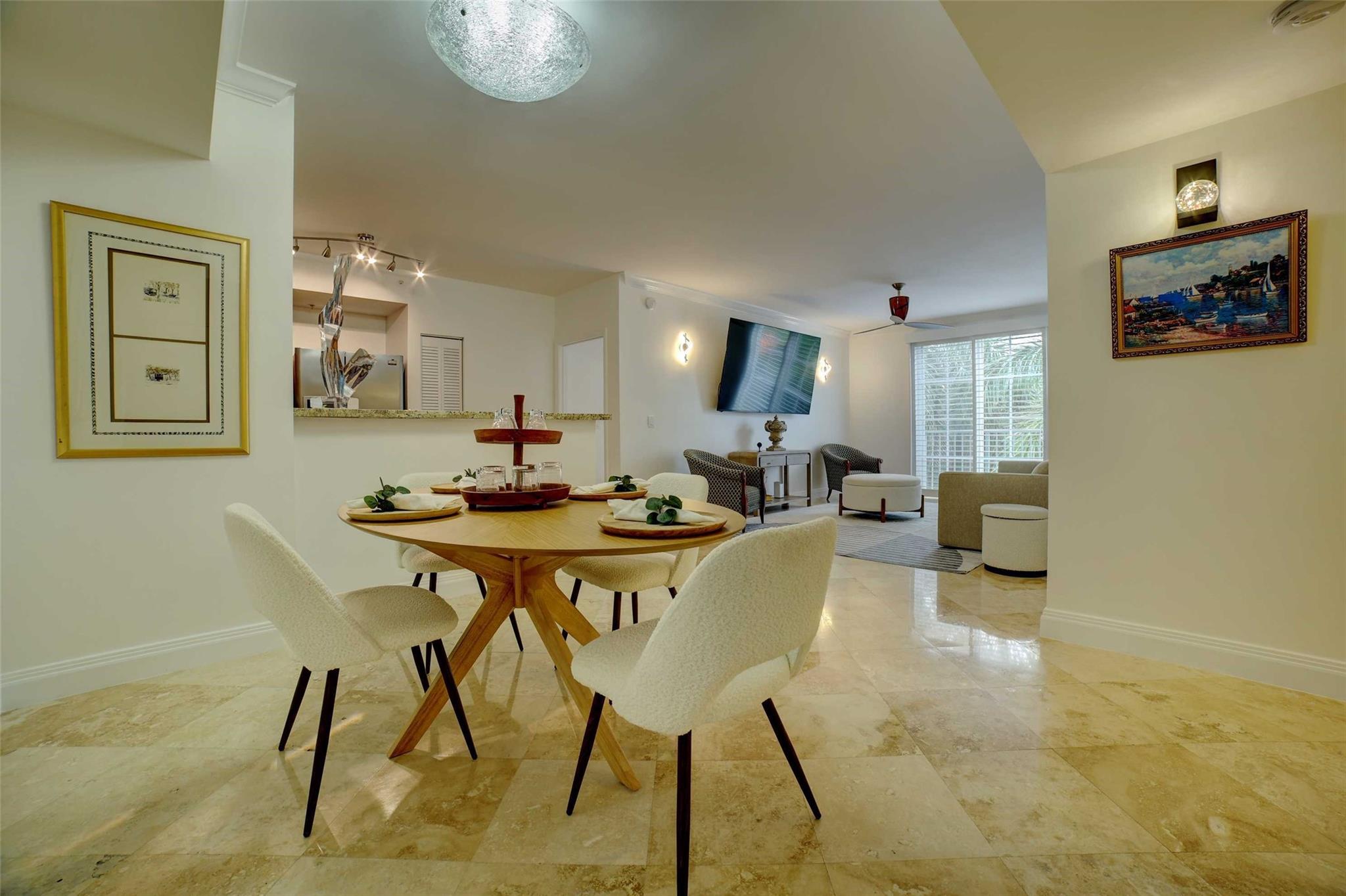 COURTYARDS IN CITYPLACE - Residential Lease