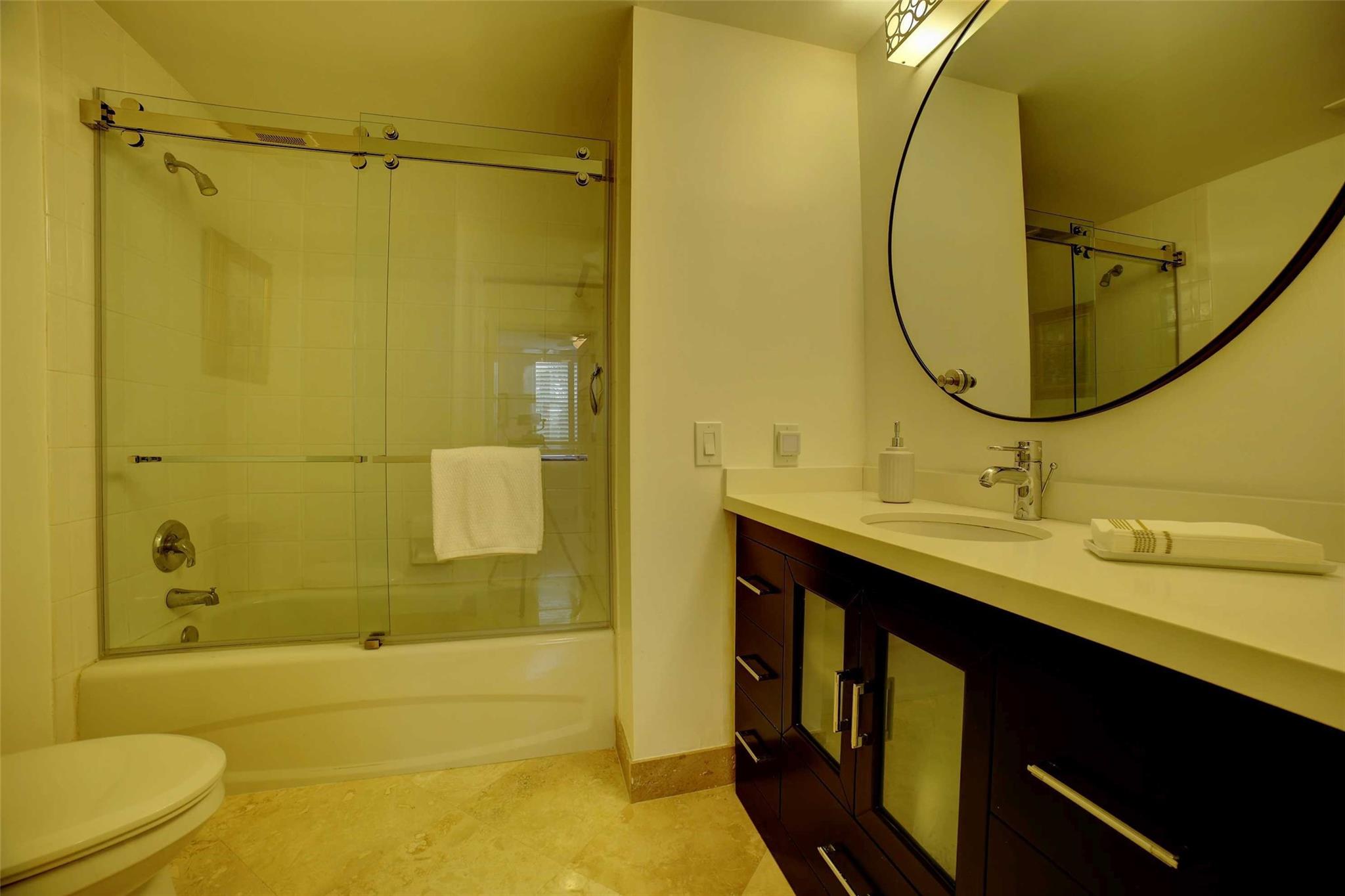 COURTYARDS IN CITYPLACE - Residential Lease