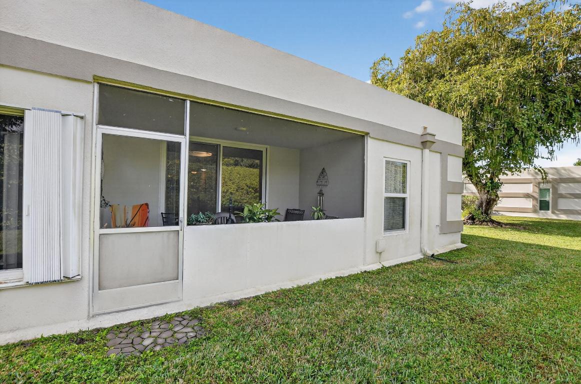 Town Villas - Residential