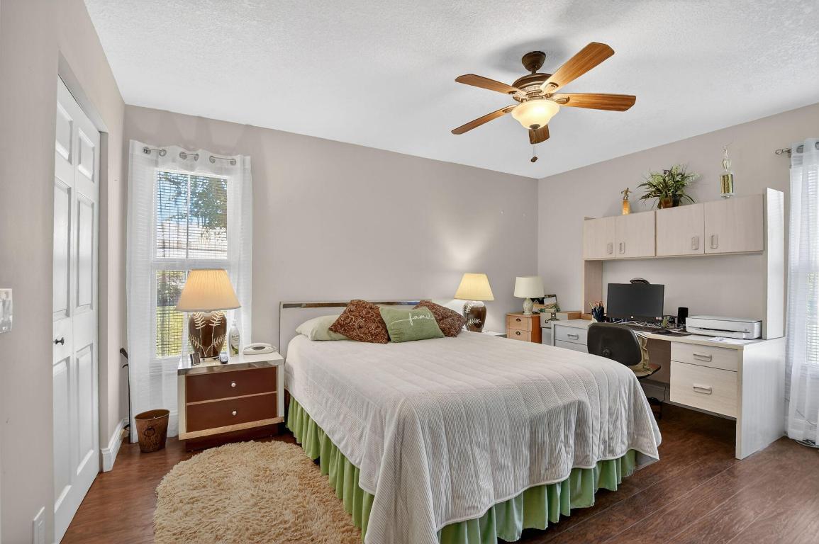 Town Villas - Residential