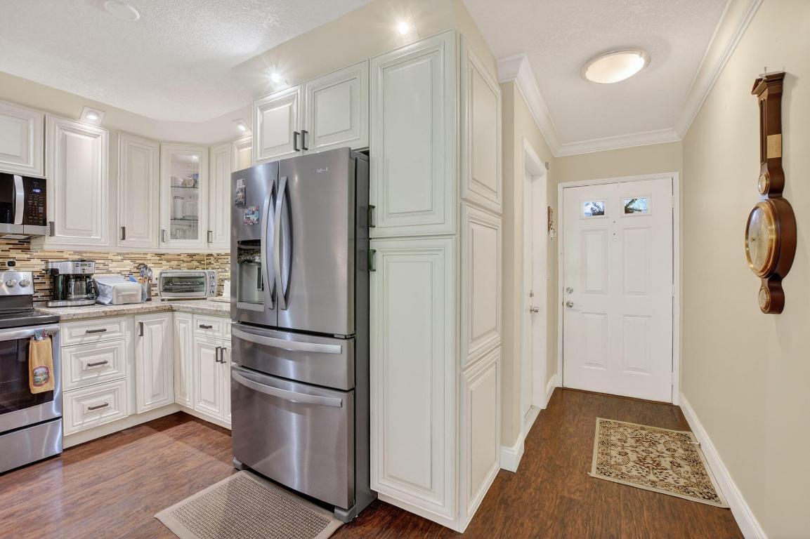 Town Villas - Residential