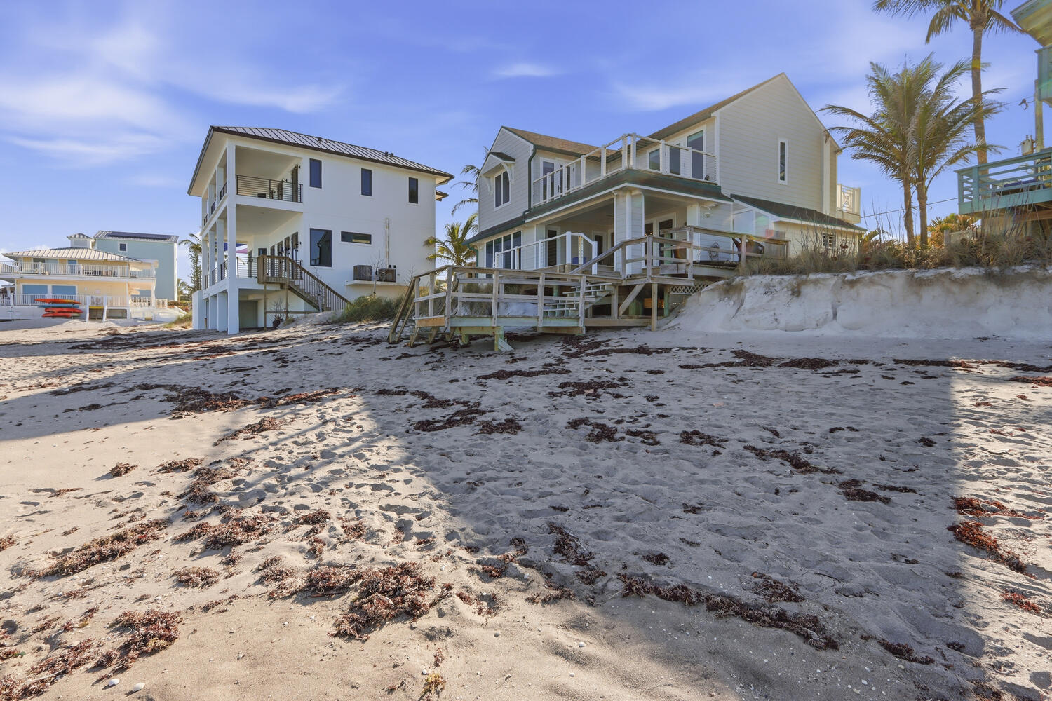 YACHT CLUB BEACH - Residential