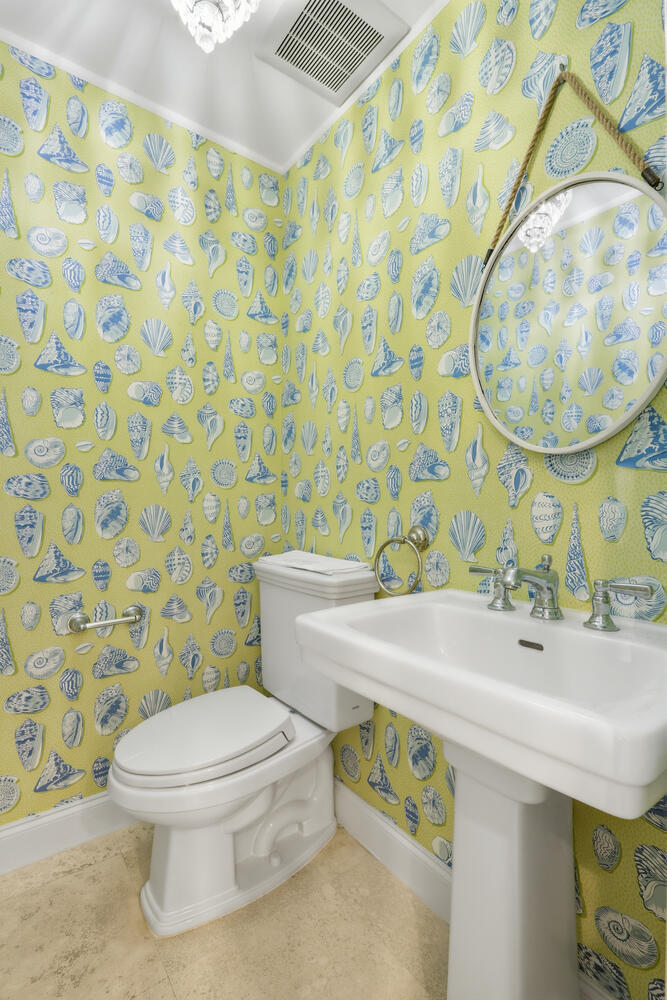 YACHT CLUB BEACH - Residential