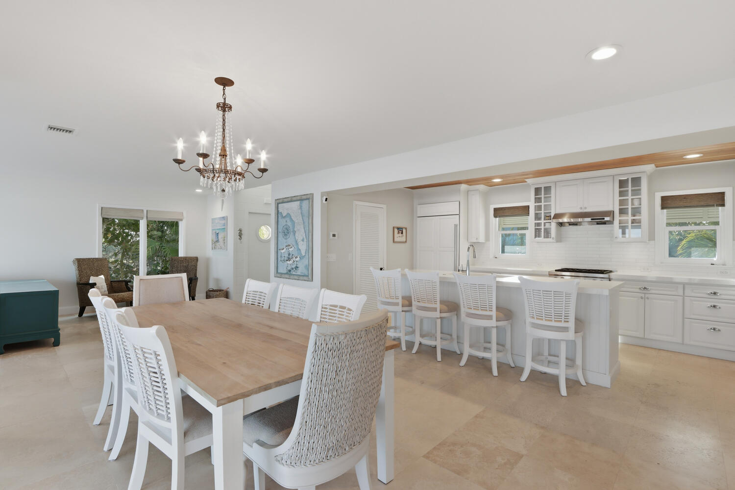 YACHT CLUB BEACH - Residential