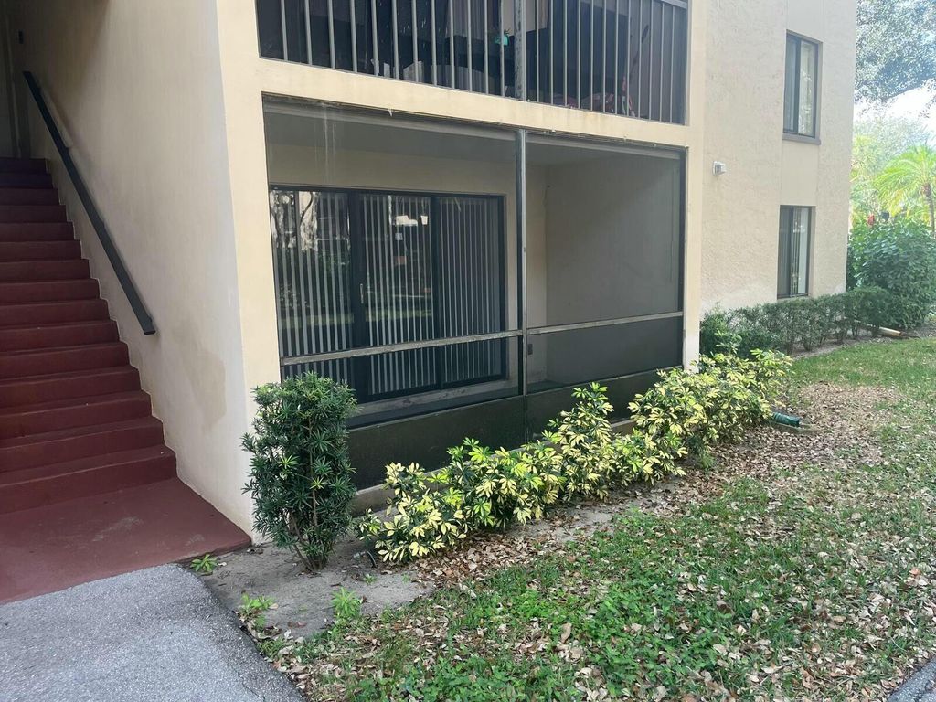 listing image 0
