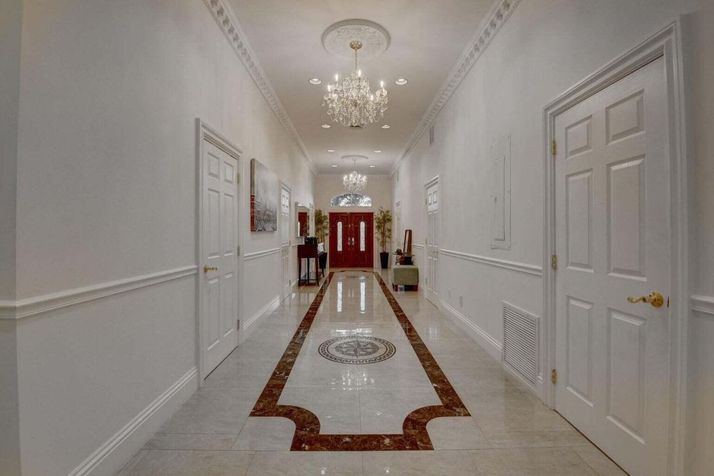 Photo of 117 NW 8th Street, Boca Raton, FL 33432 (MLS # R11102669)