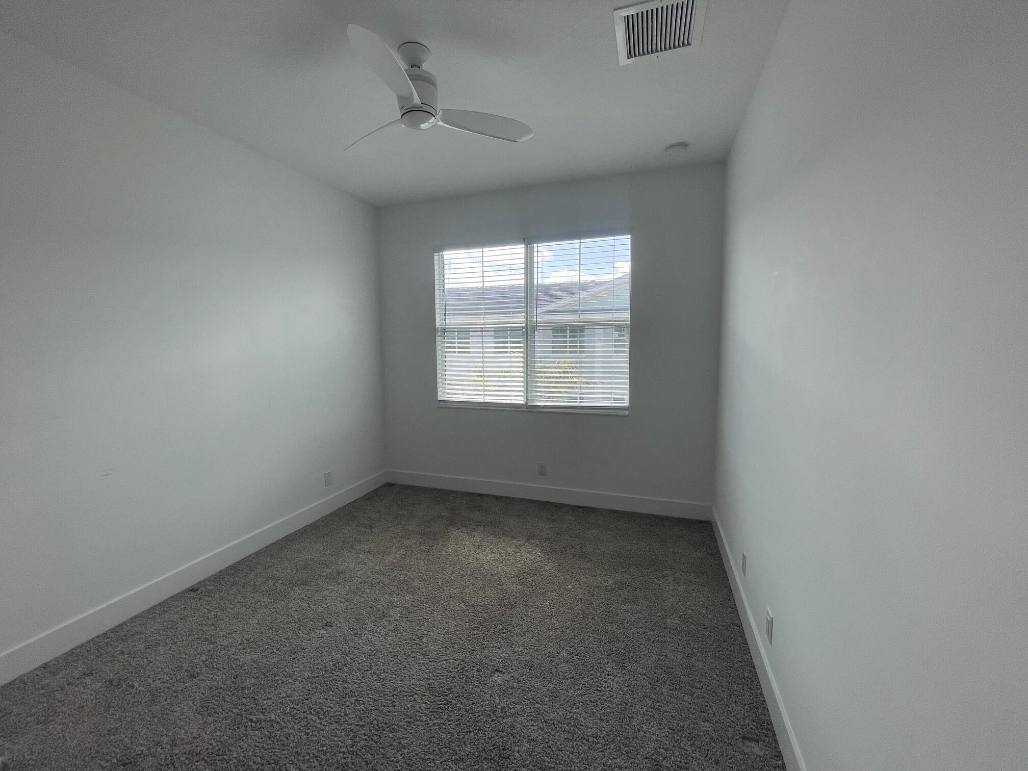 ALTON NEIGHBORHOOD 1 - Residential Lease