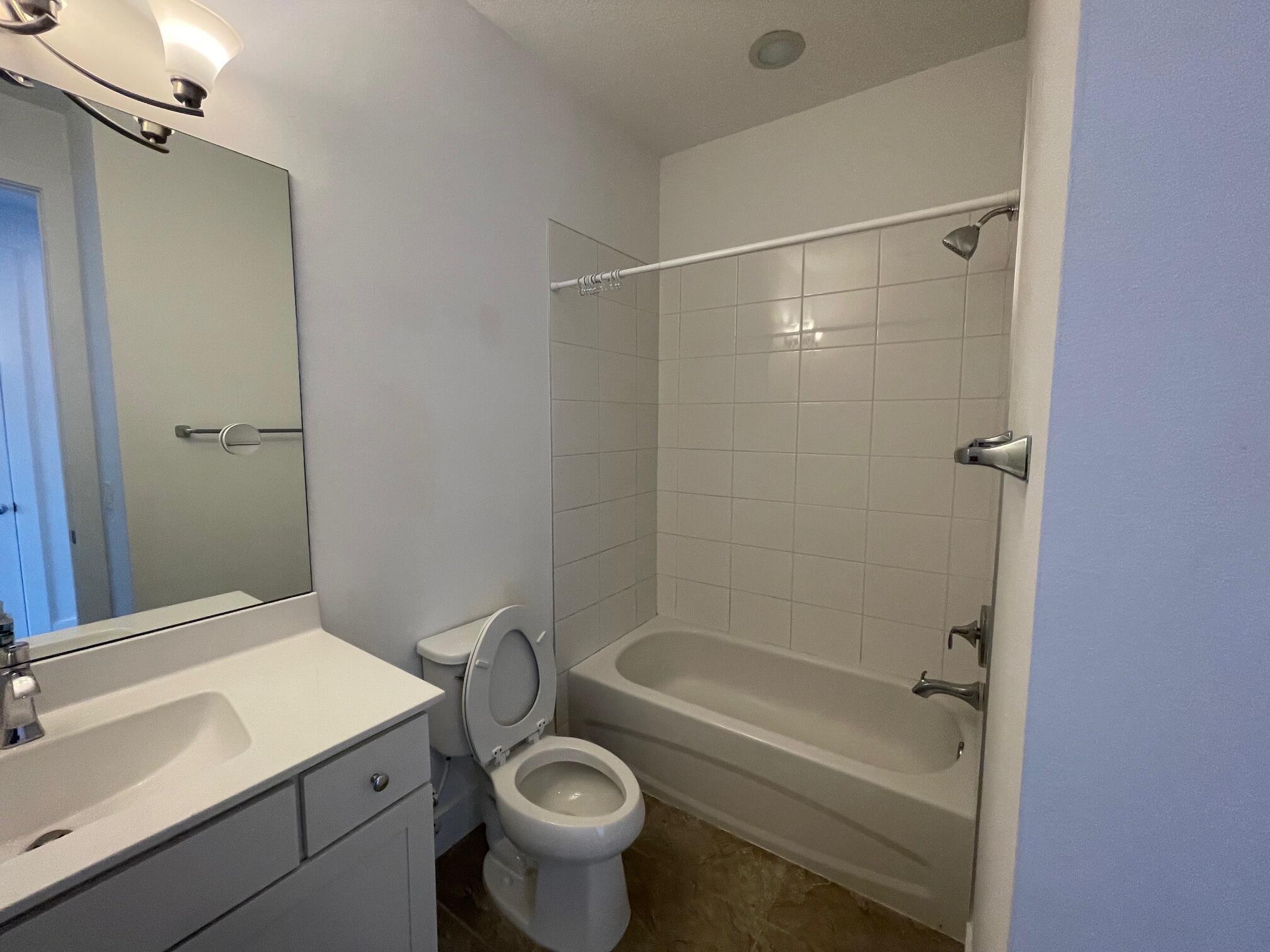ALTON NEIGHBORHOOD 1 - Residential Lease