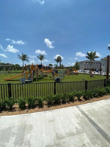 ALTON NEIGHBORHOOD 1 - Residential Lease