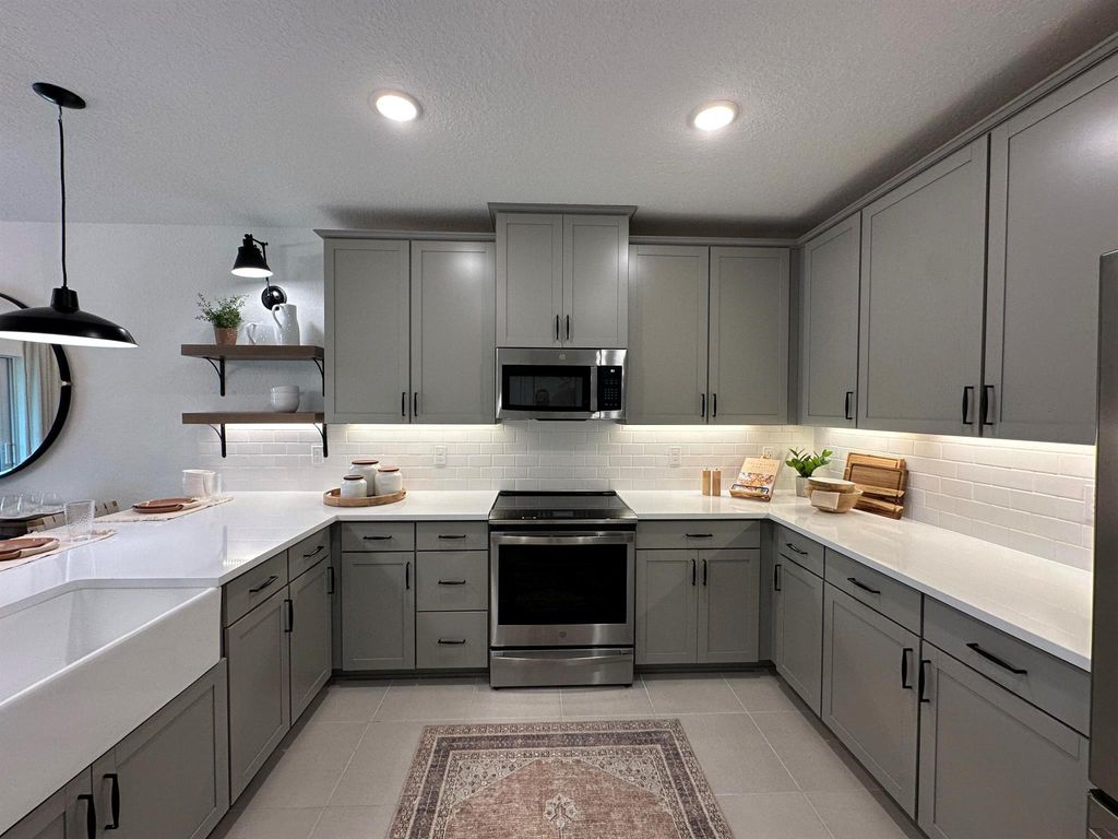 Photo of 298 Silver Sands Lane #15, Fort Pierce, FL 34945 (MLS # R11085199)
