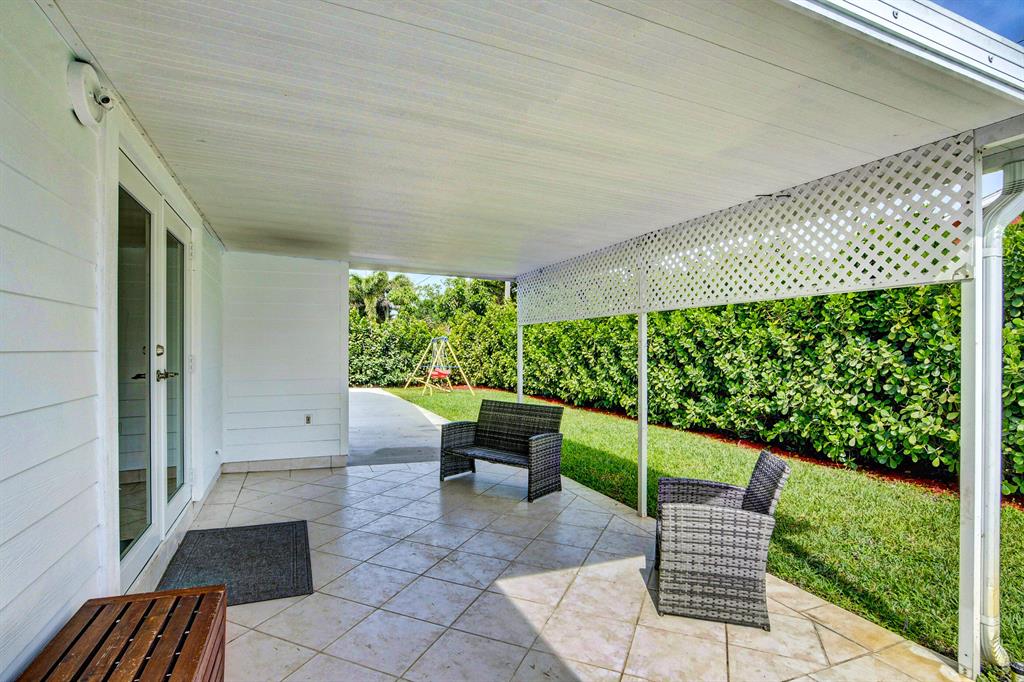 HYPOLUXO VILLAGE 1 - Residential