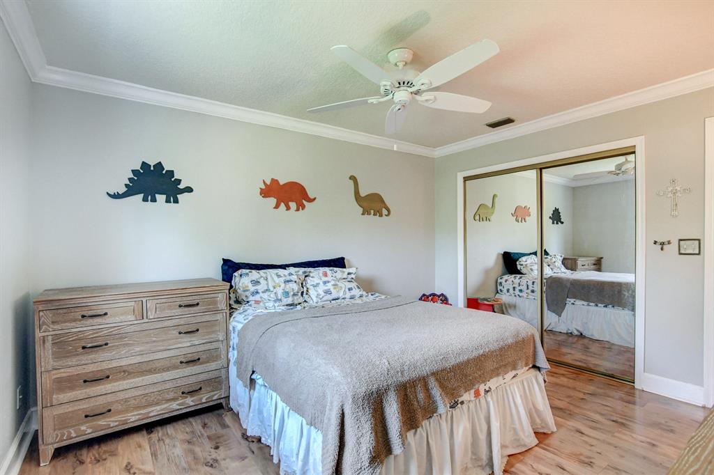 HYPOLUXO VILLAGE 1 - Residential