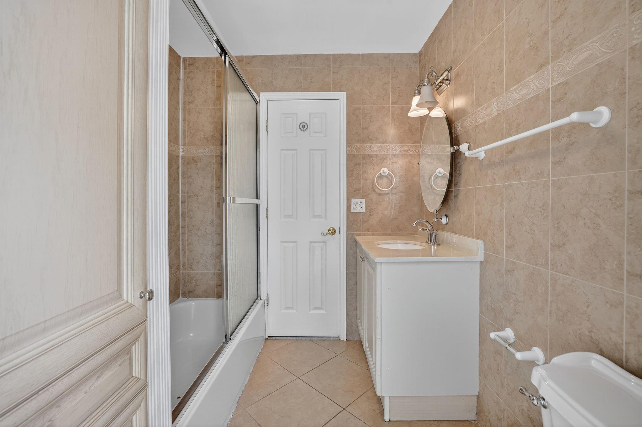 Riverland Village Sec One - Residential