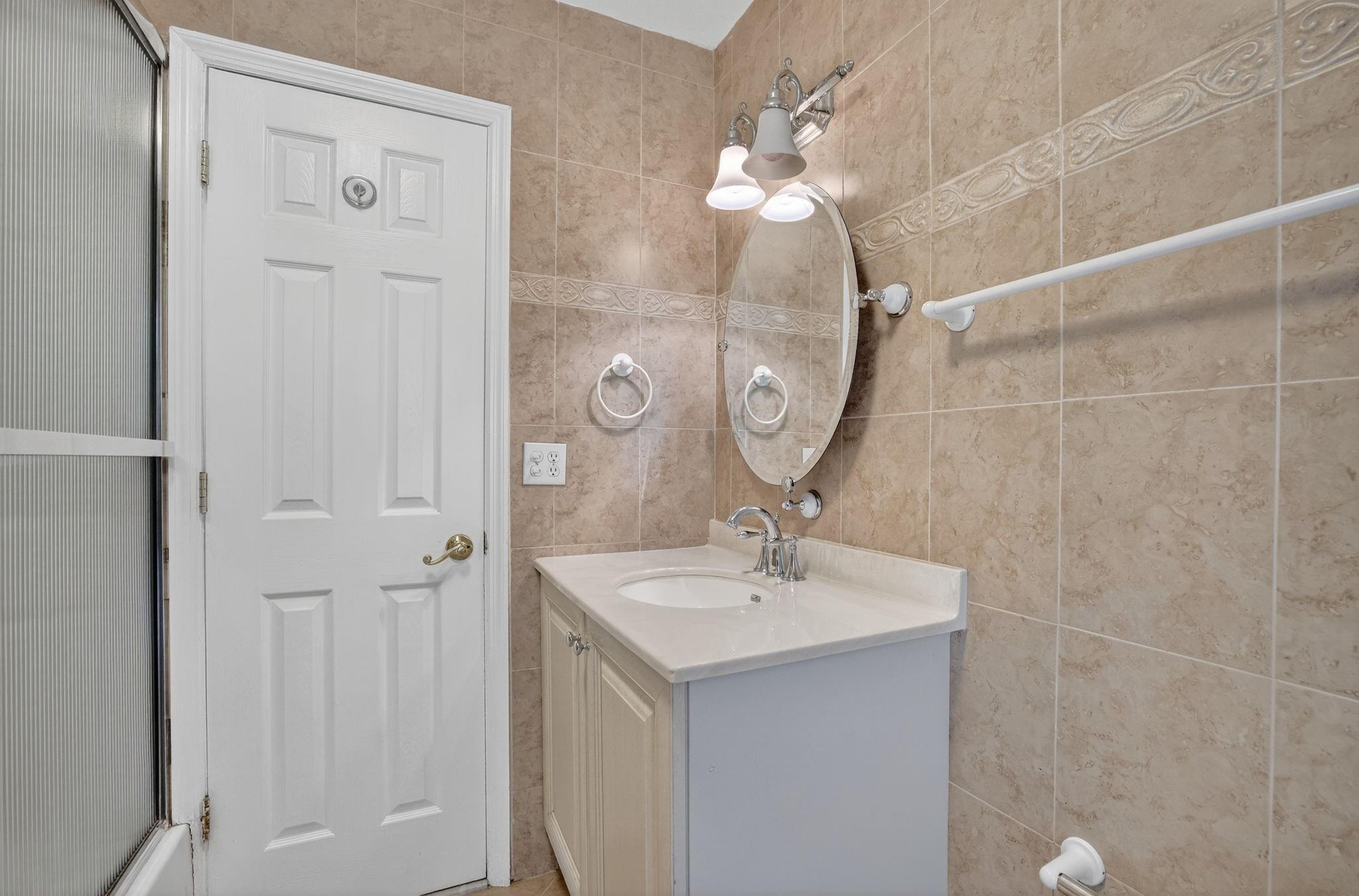 Riverland Village Sec One - Residential