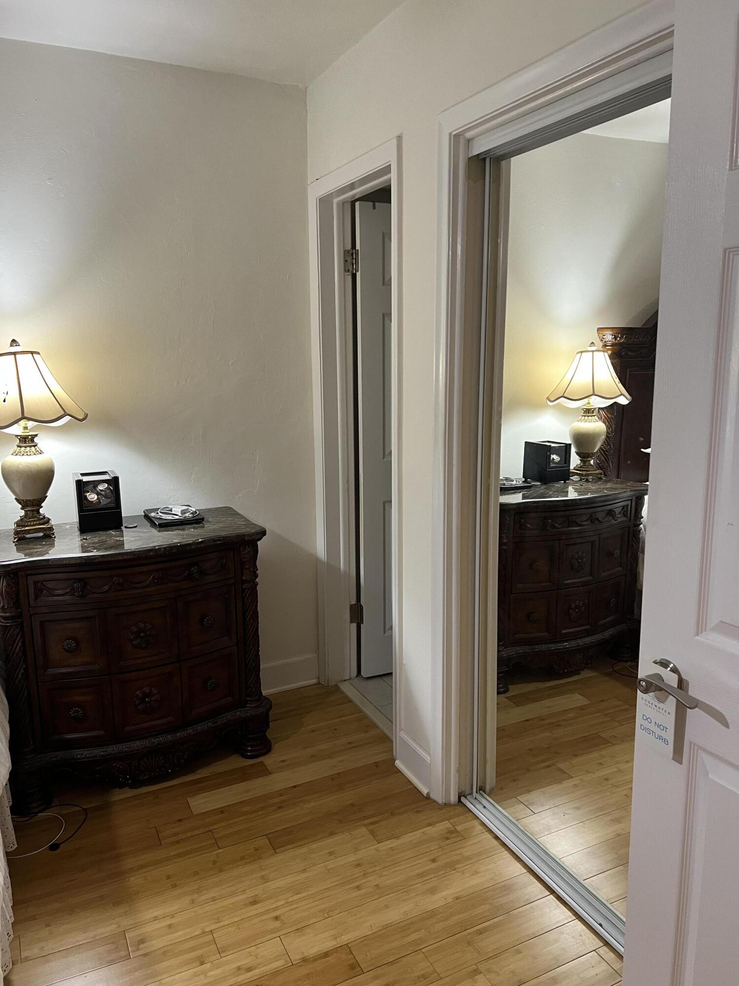 LAKESIDE POINT APT 7 CONDO - Residential