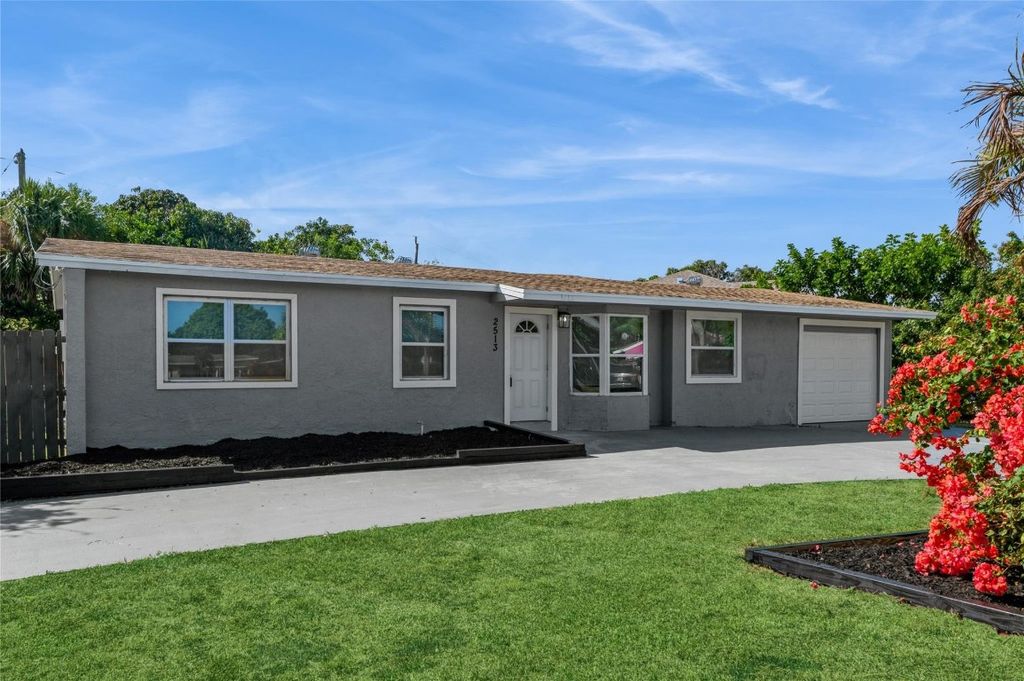 Photo of 2513 NE 3rd Street, Boynton Beach, FL 33435 (MLS # F10474303)