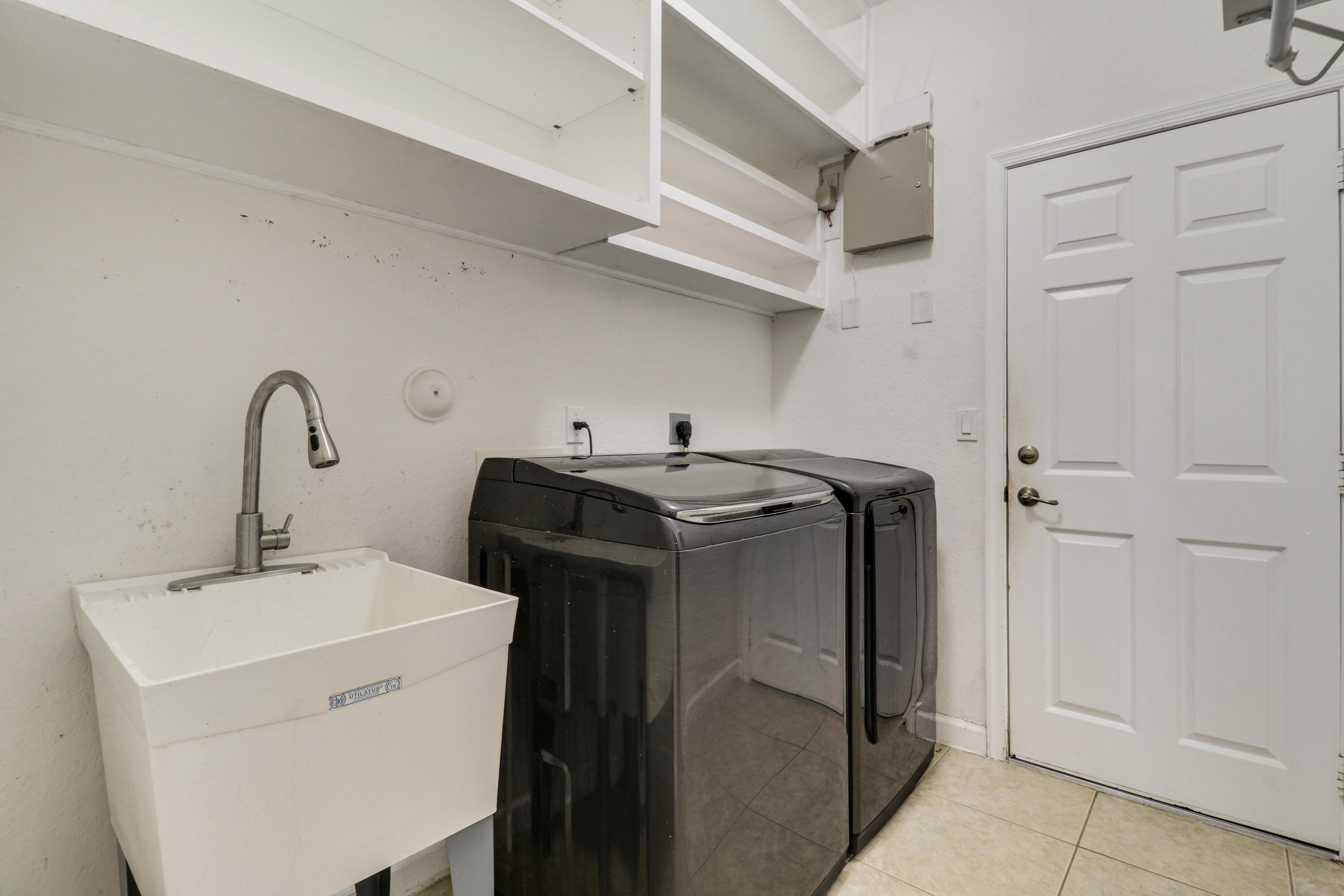 HAMILTON BAY SEC 2 - Residential