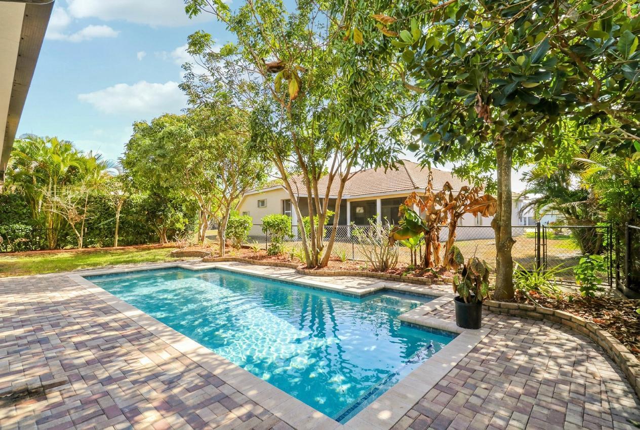 HAMILTON BAY SEC 2 - Residential