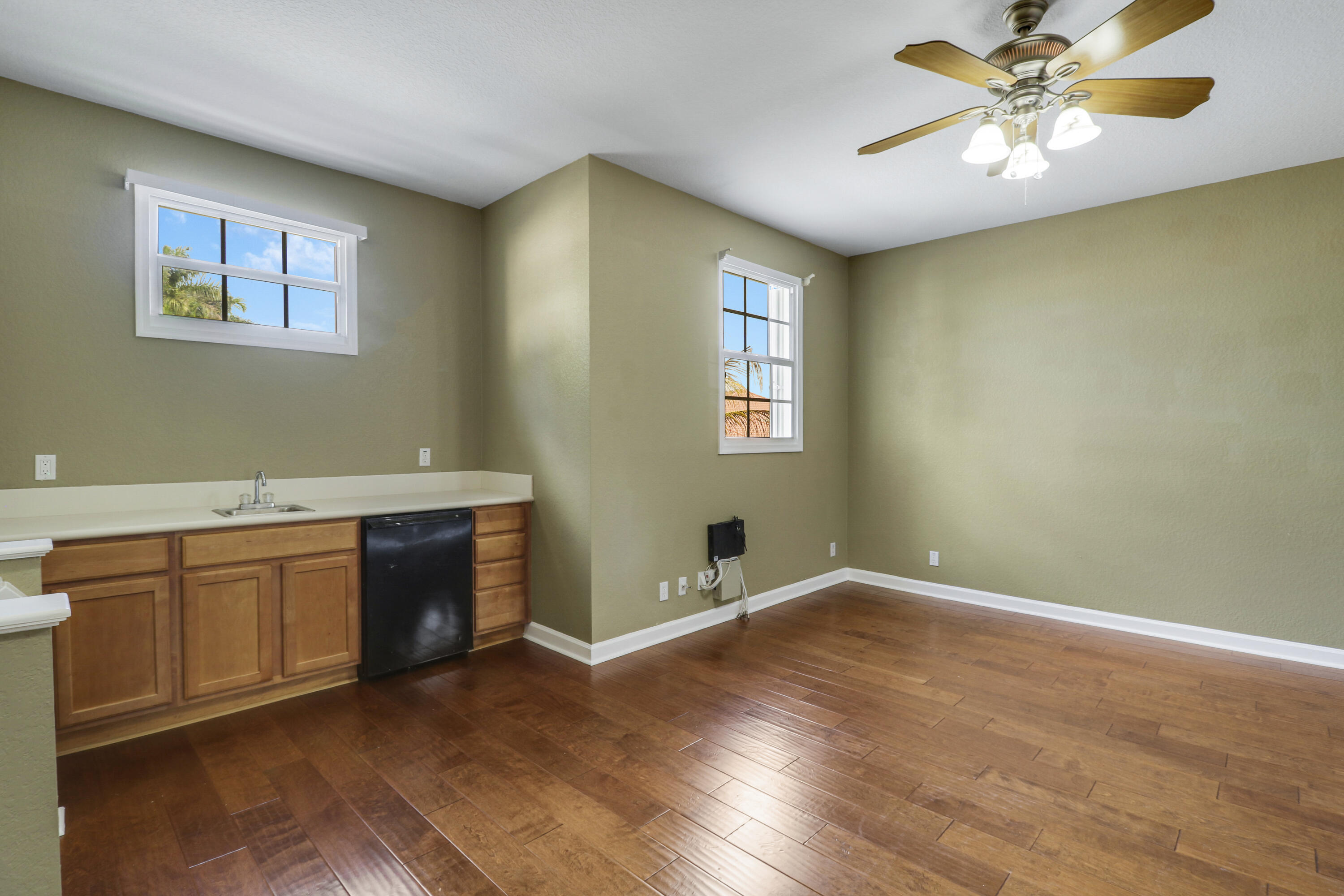 HAMILTON BAY SEC 2 - Residential