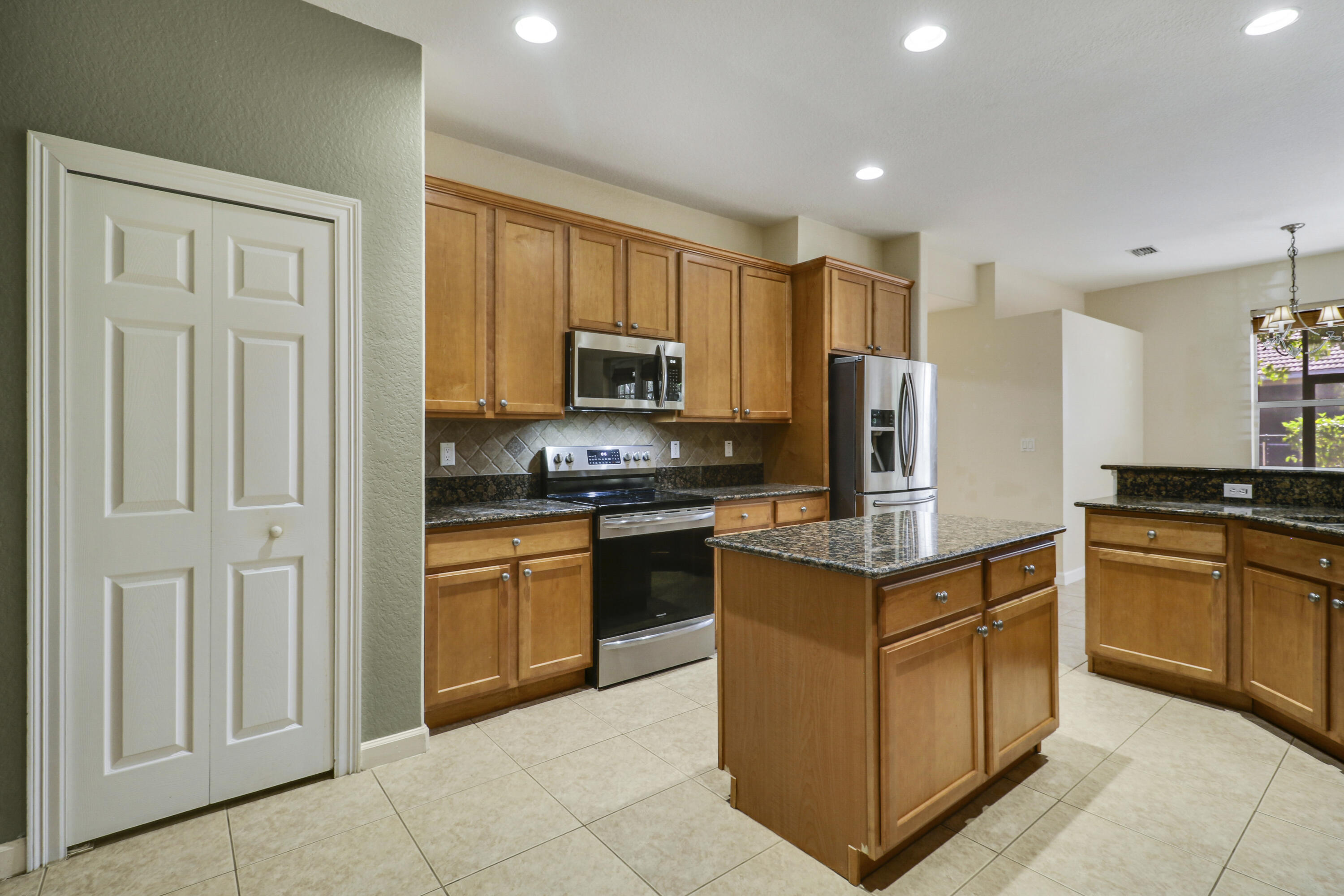 HAMILTON BAY SEC 2 - Residential