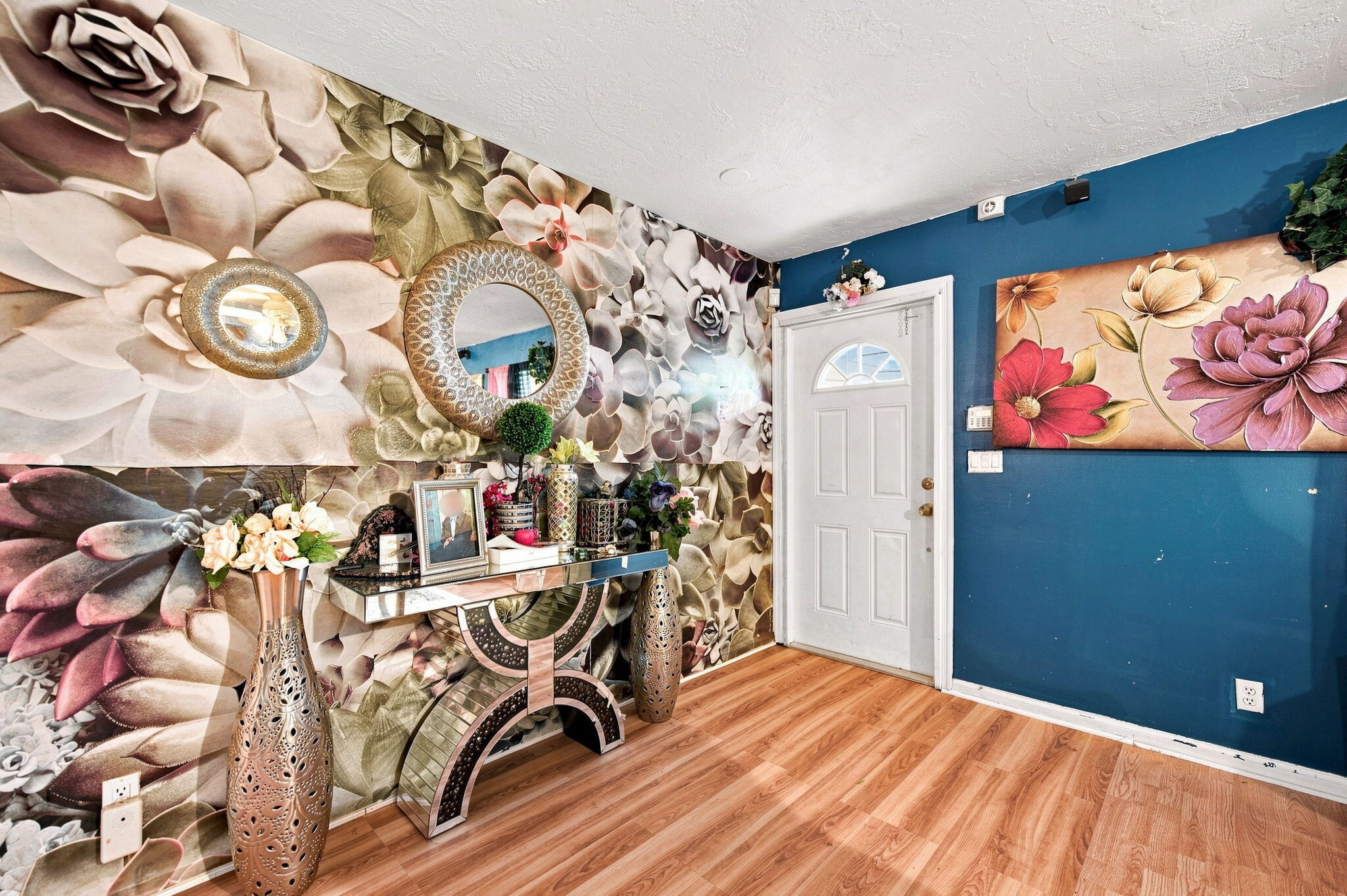 251 W HEMINGWAY Circle 251