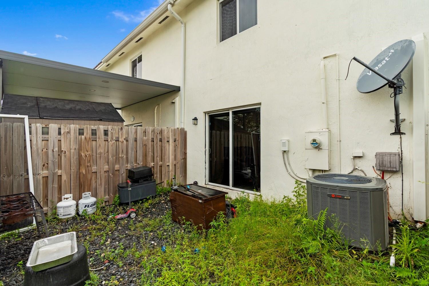 Souther Pointe Villas - Residential