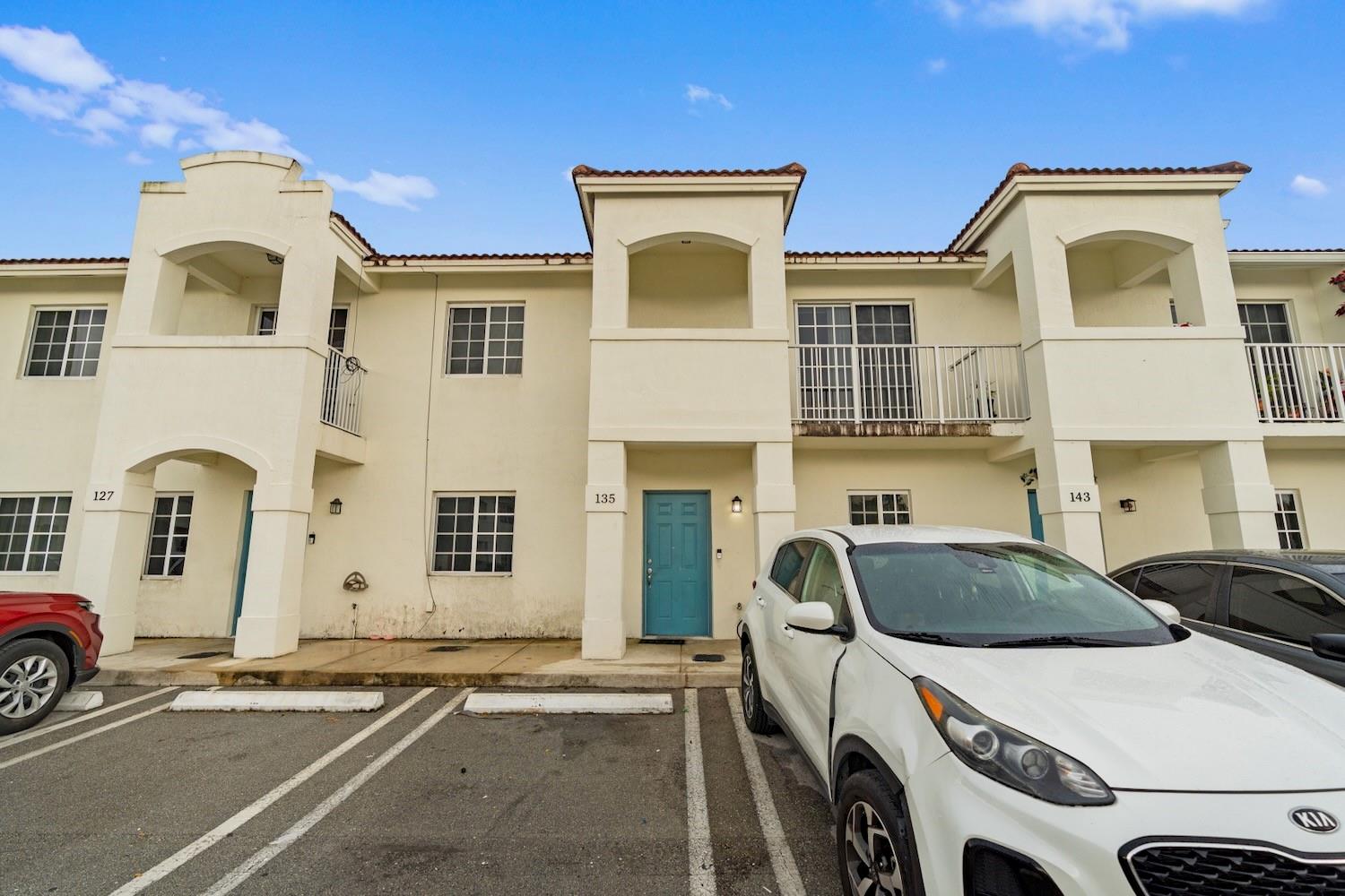 Souther Pointe Villas - Residential