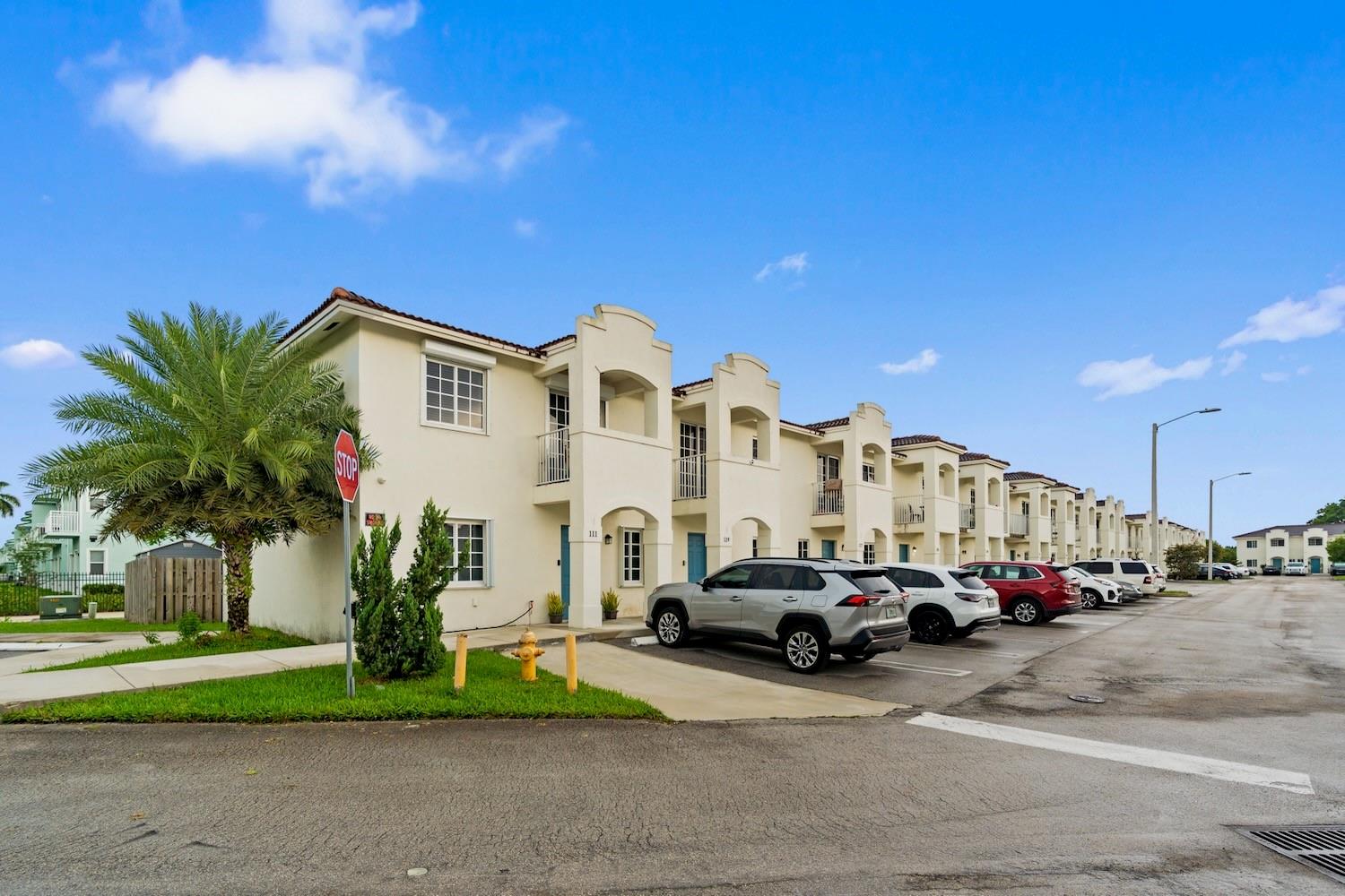 Souther Pointe Villas - Residential