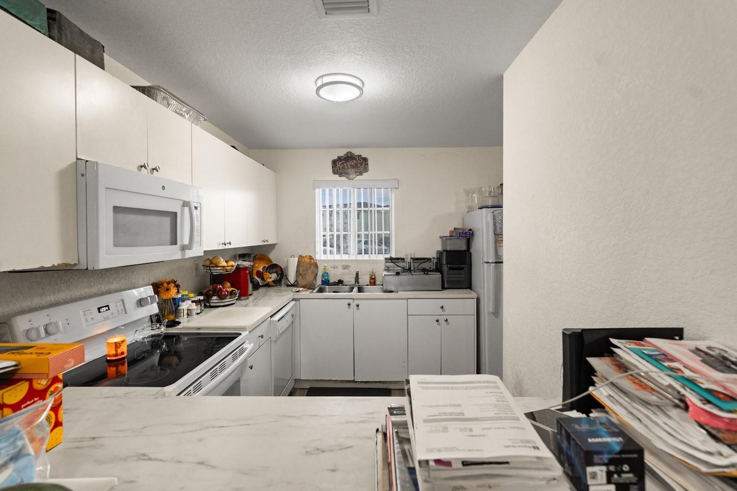 Souther Pointe Villas - Residential