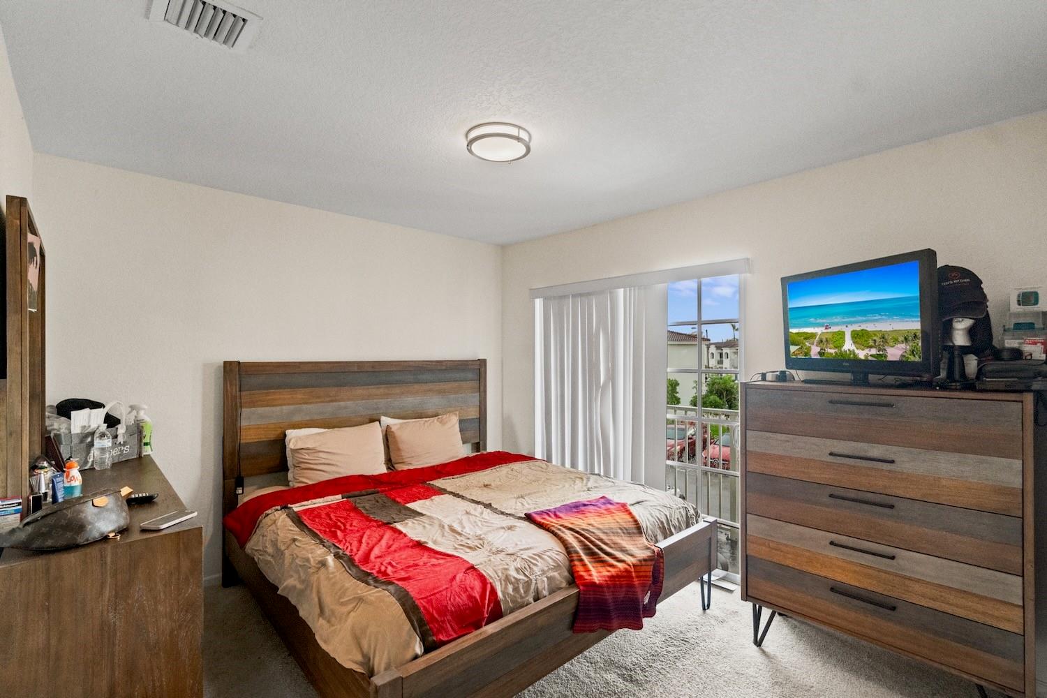 Souther Pointe Villas - Residential