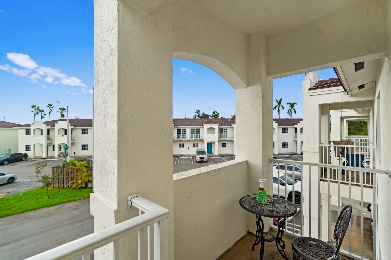 Souther Pointe Villas - Residential