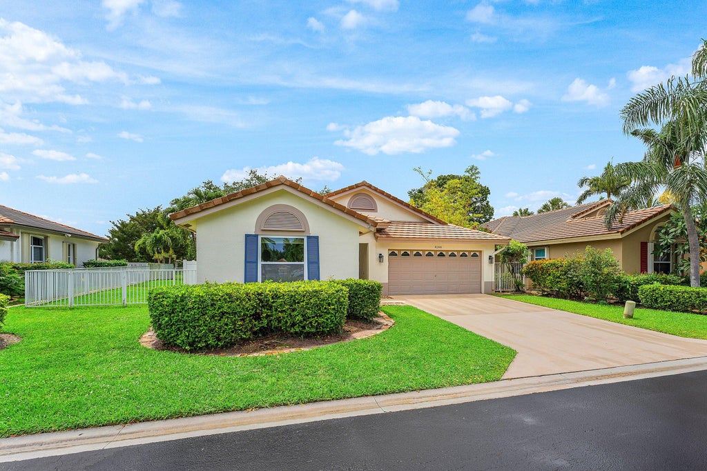 Photo of 4144 Manor Forest Trail, Boynton Beach, FL 33436 (MLS # B26028818)