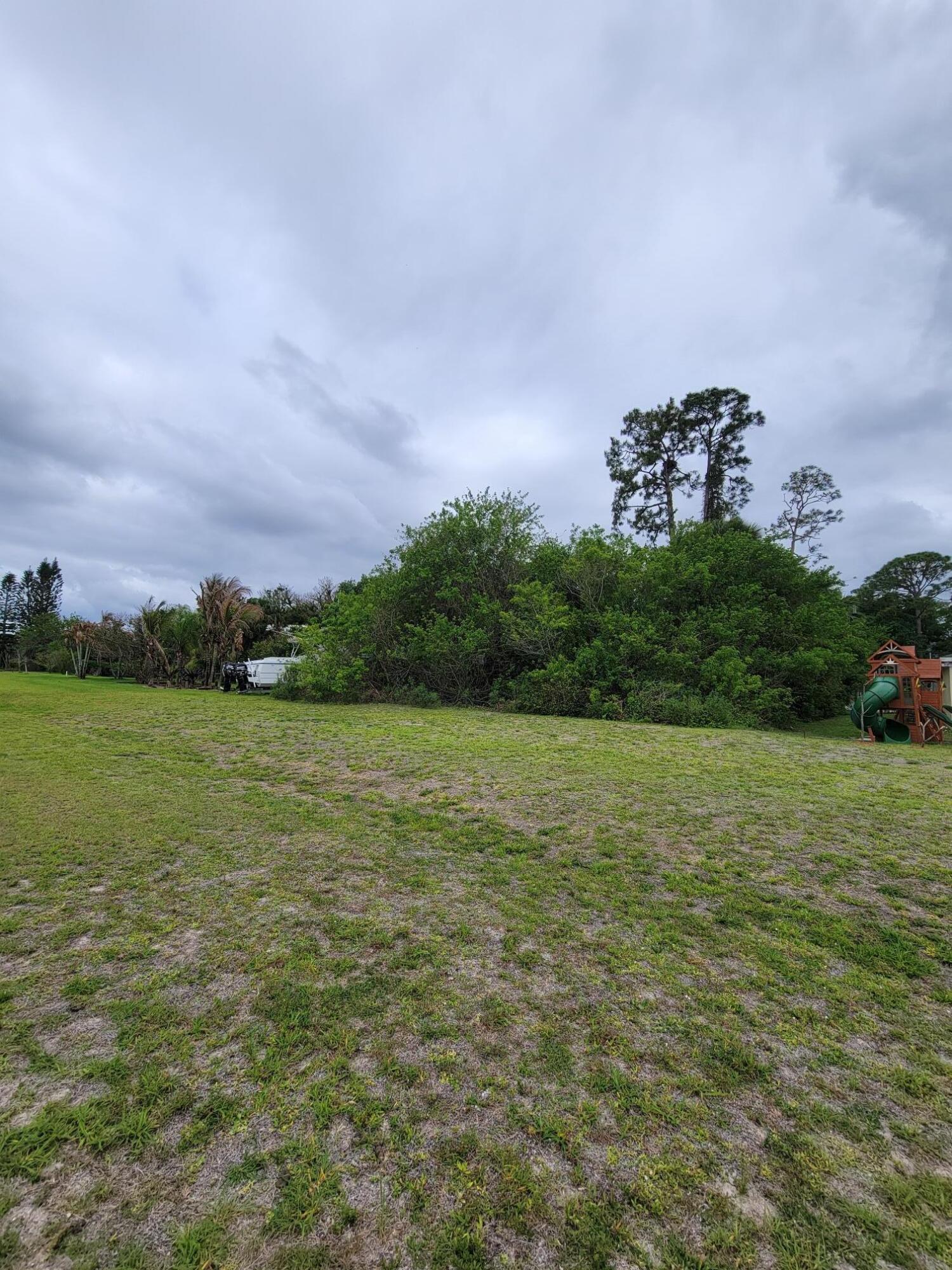 PORT ST LUCIE SECTION 23 - Land