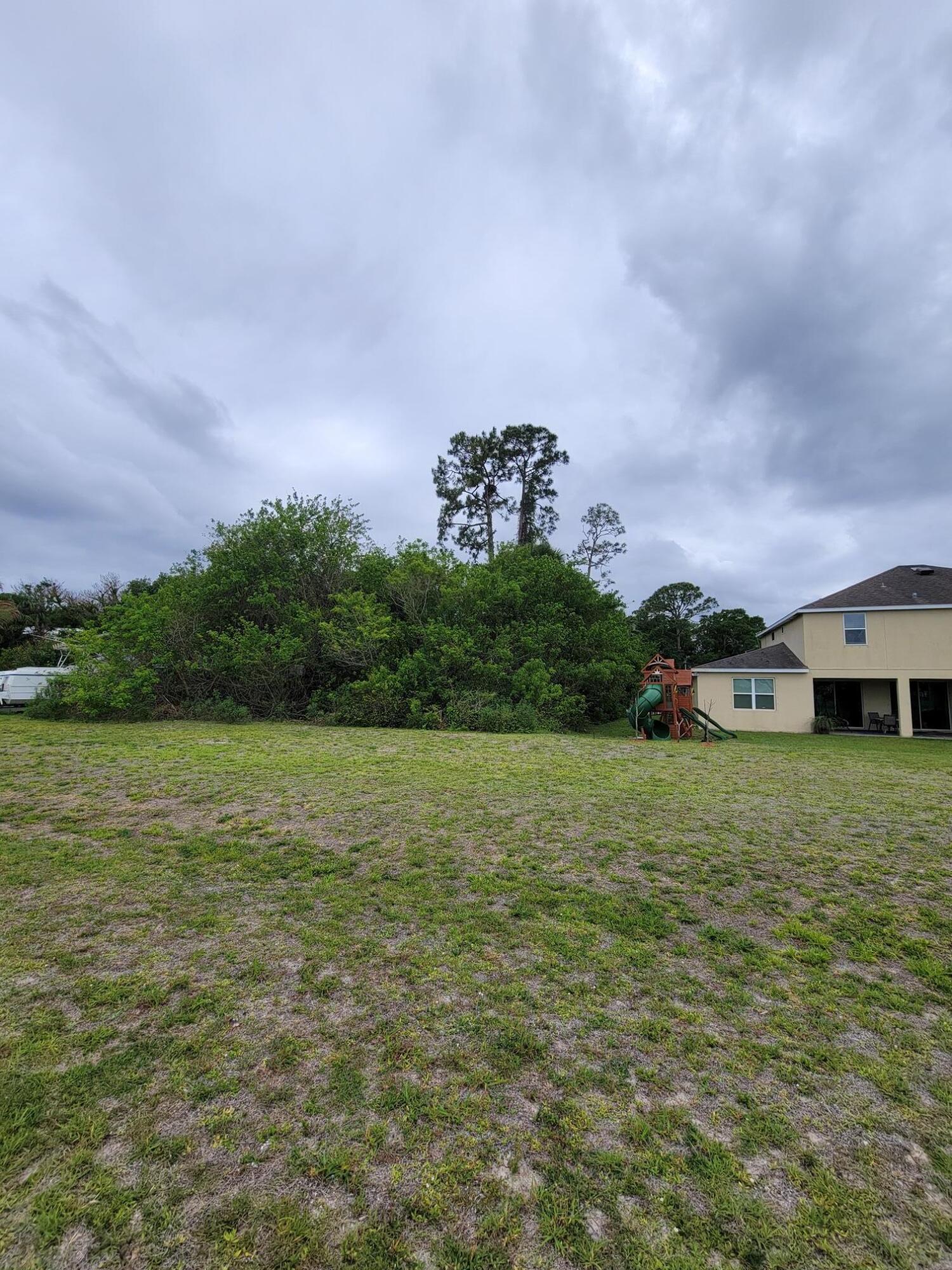 PORT ST LUCIE SECTION 23 - Land