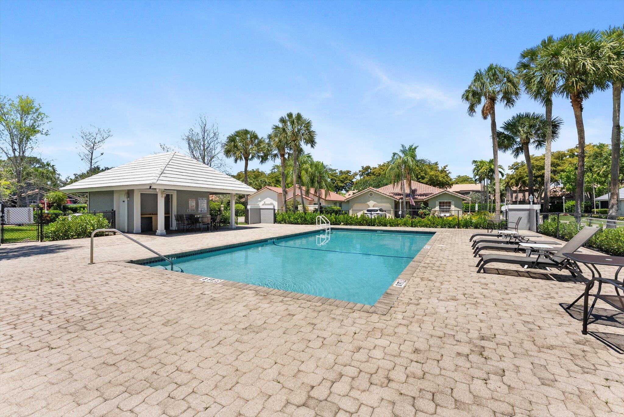 SPRINGS HAMLET VILLAS - Residential