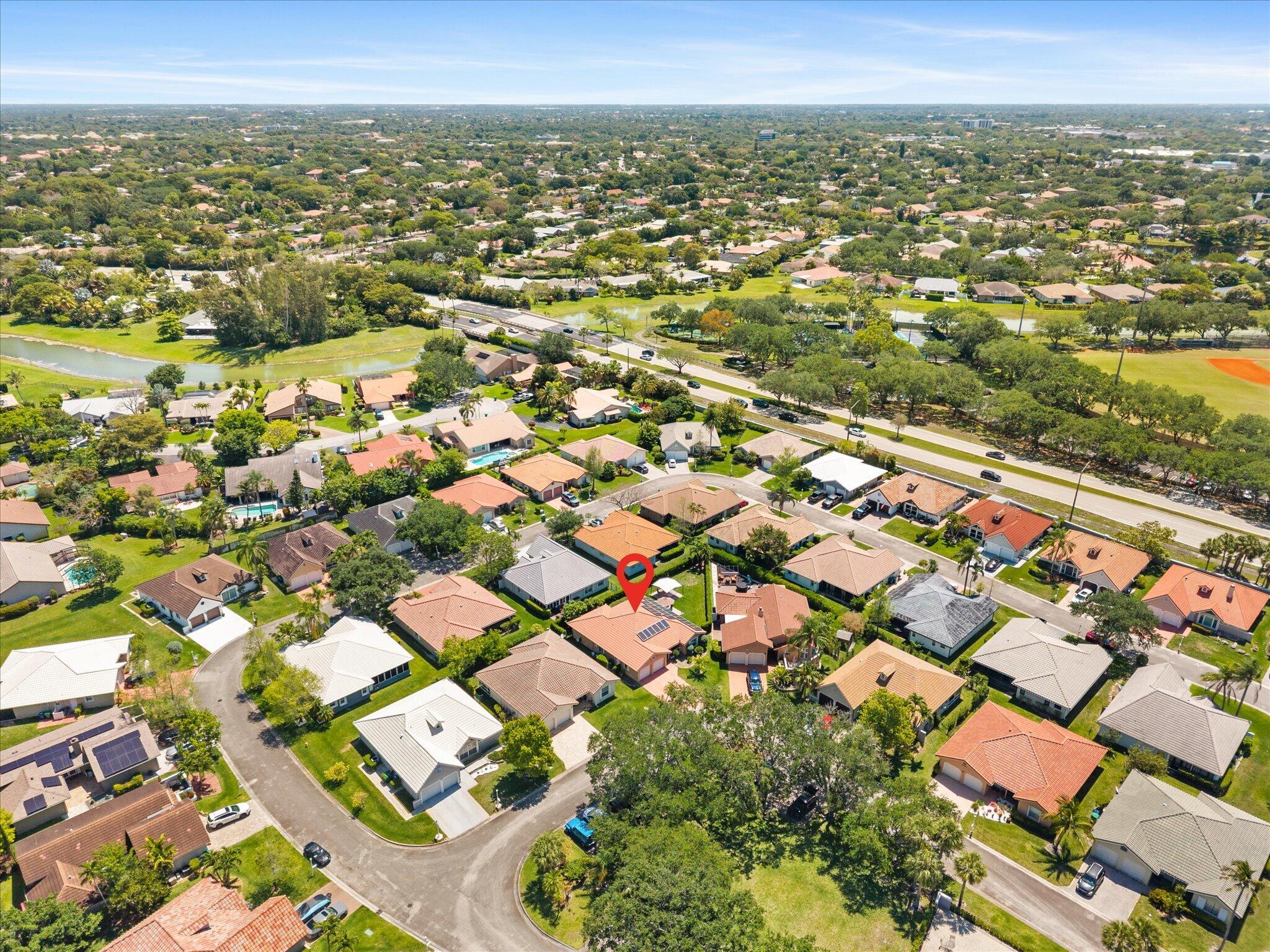 SPRINGS HAMLET VILLAS - Residential