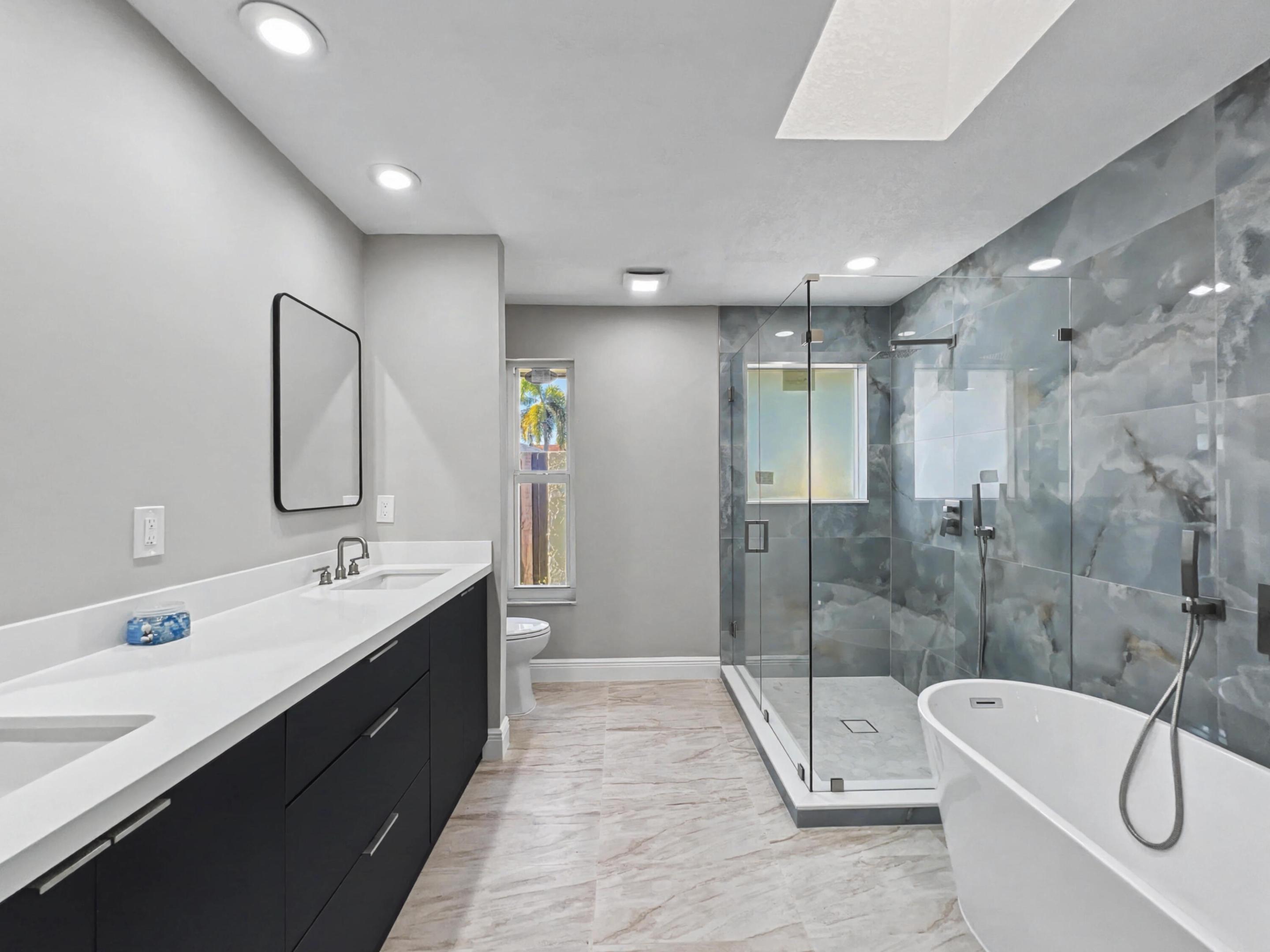 12129 Stratford Street