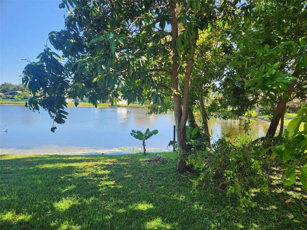 Photo of 2031 SW 104th Avenue, Miramar, FL 33025 (MLS # F10497715)