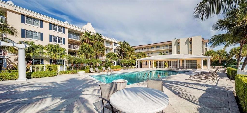BERMUDA CAY CONDO - Residential
