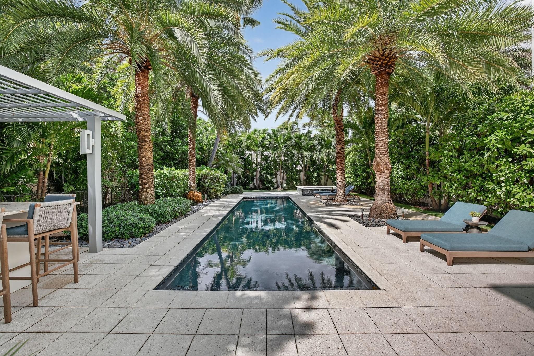 View photos, virtual tours, details... 2401 N ATLANTIC Boulevard