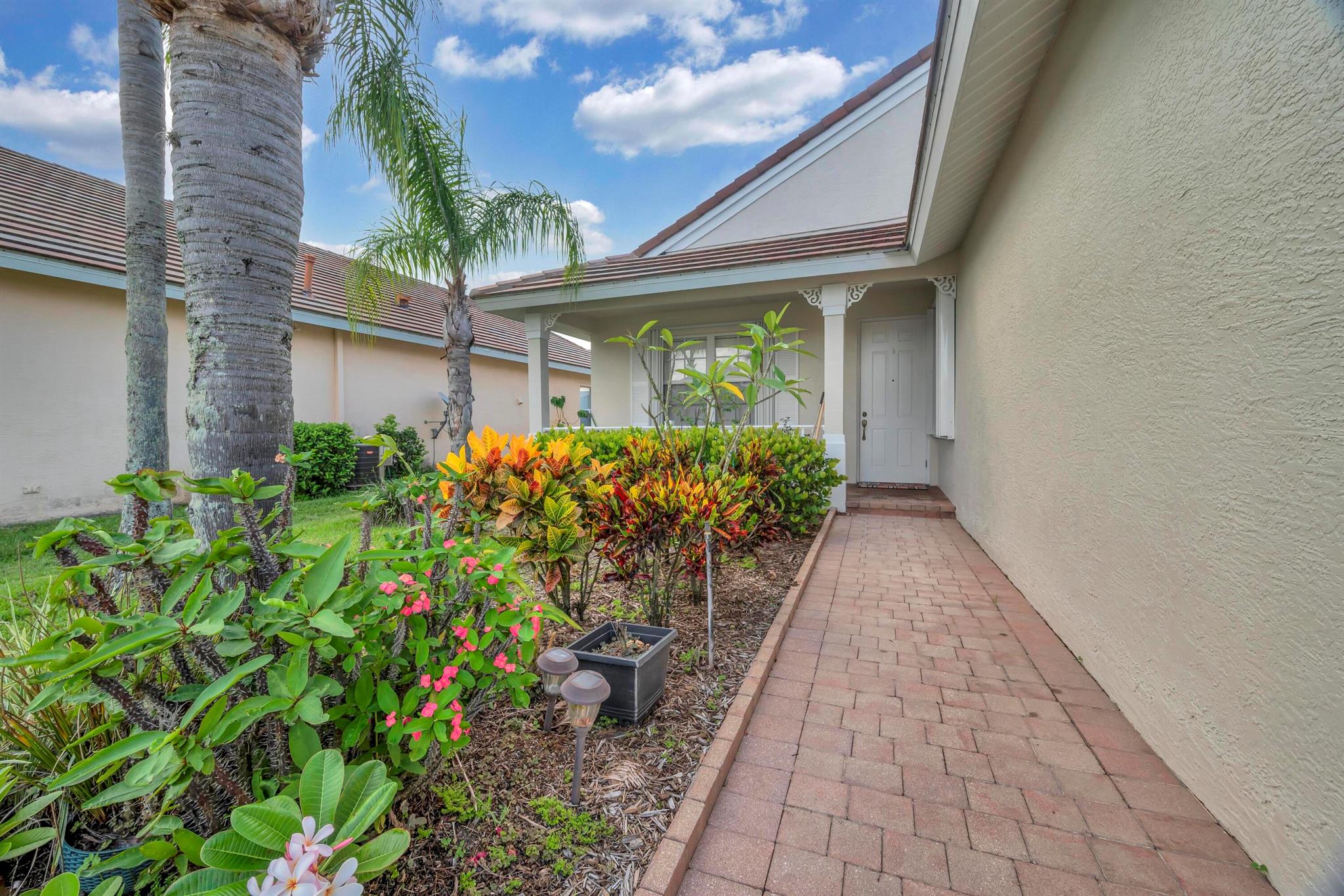 113 NW Swann Mill Circle, Port St Lucie, FL, 34986/$380,000 2 113 NW Swann Mill Circle