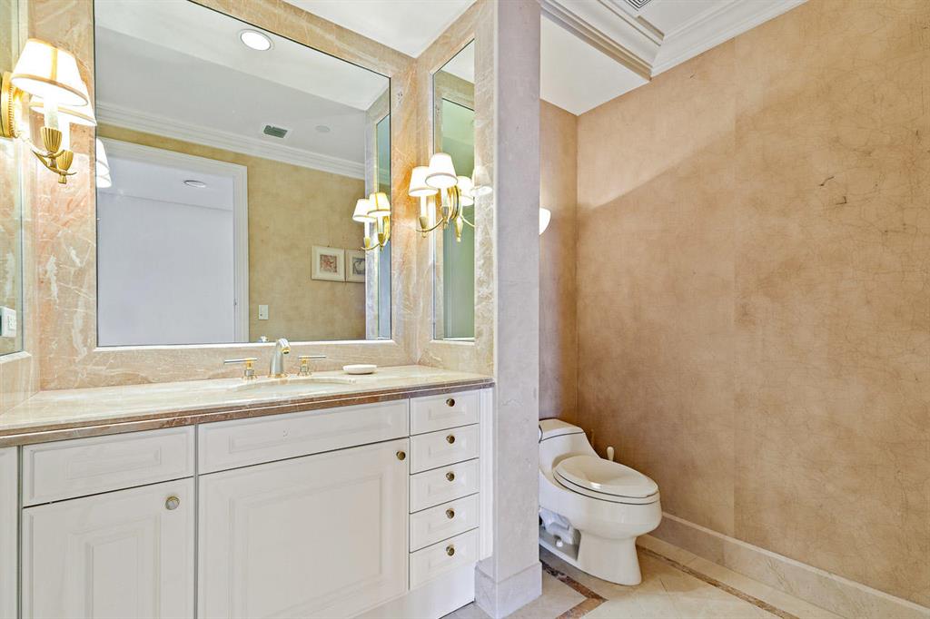 Claridge Jupiter Island Condo - Residential