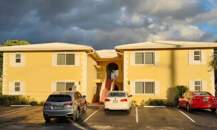 1420 SE 4th Avenue 1-8