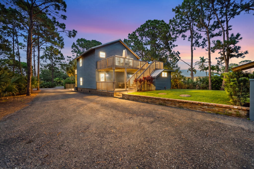 Photo of 7592 N 159th Court N, Palm Beach Gardens, FL 33418 (MLS # B26049654)