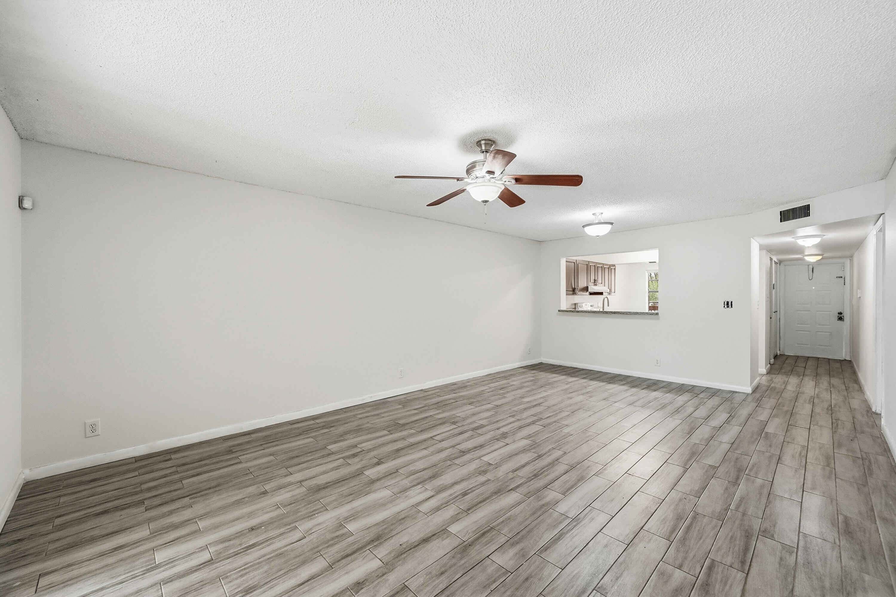 2039 Coral Ridge S304
