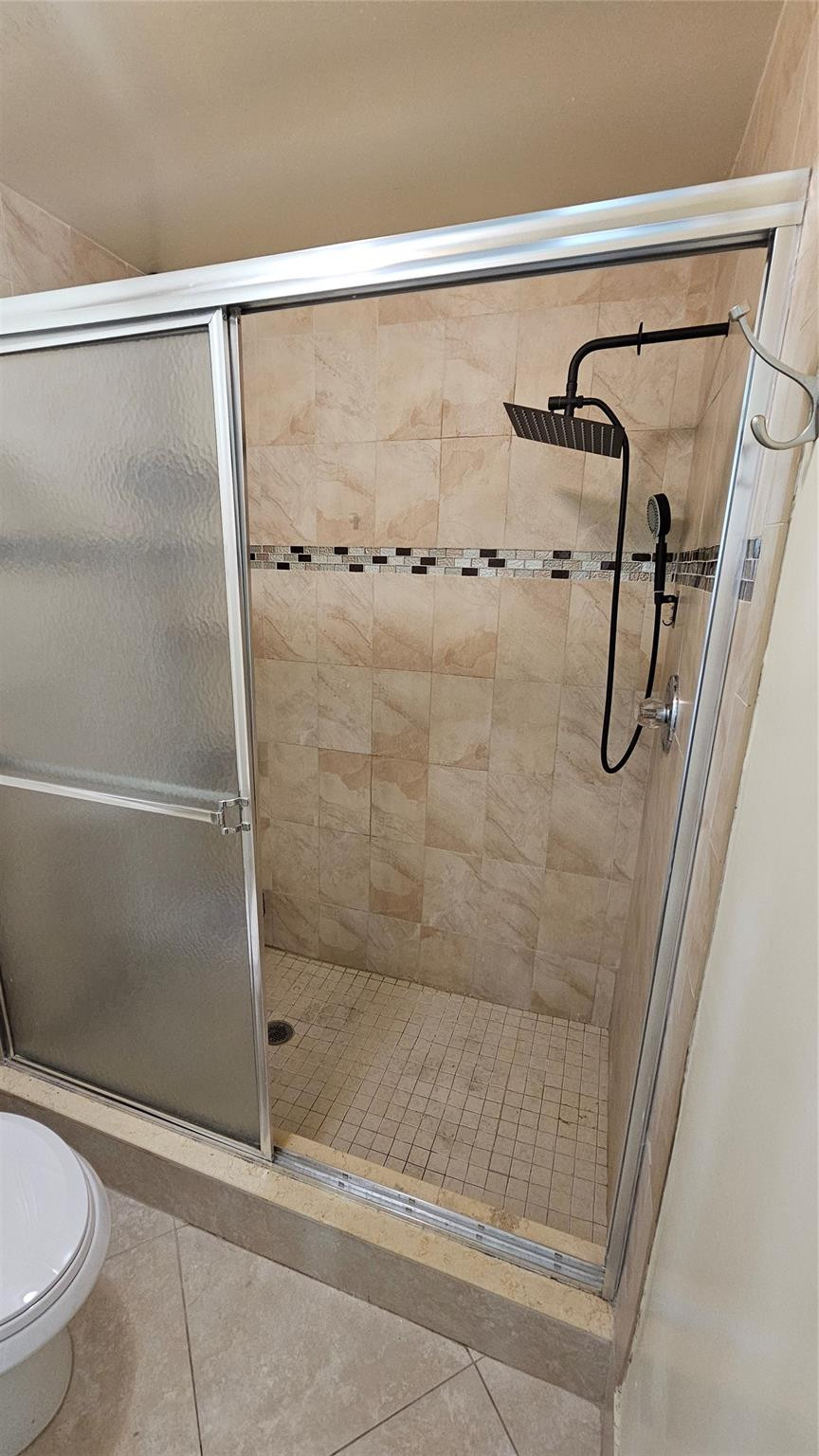 COURTYARDS AT DAVIE - Residential